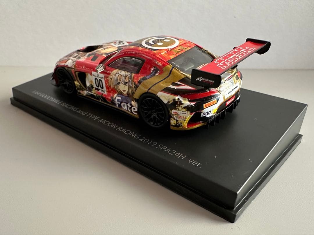 スパーク　1/64 グッドスマイルレーシング　ミニカー fate SPA24H
