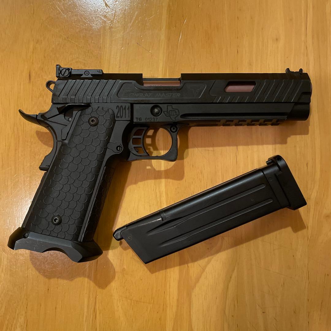 タランタクティカル　コンバットマスター