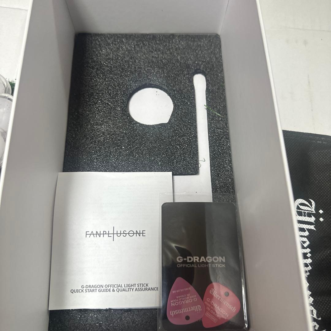 アイドル G-DRAGON OFFICIAL LIGHT STICK