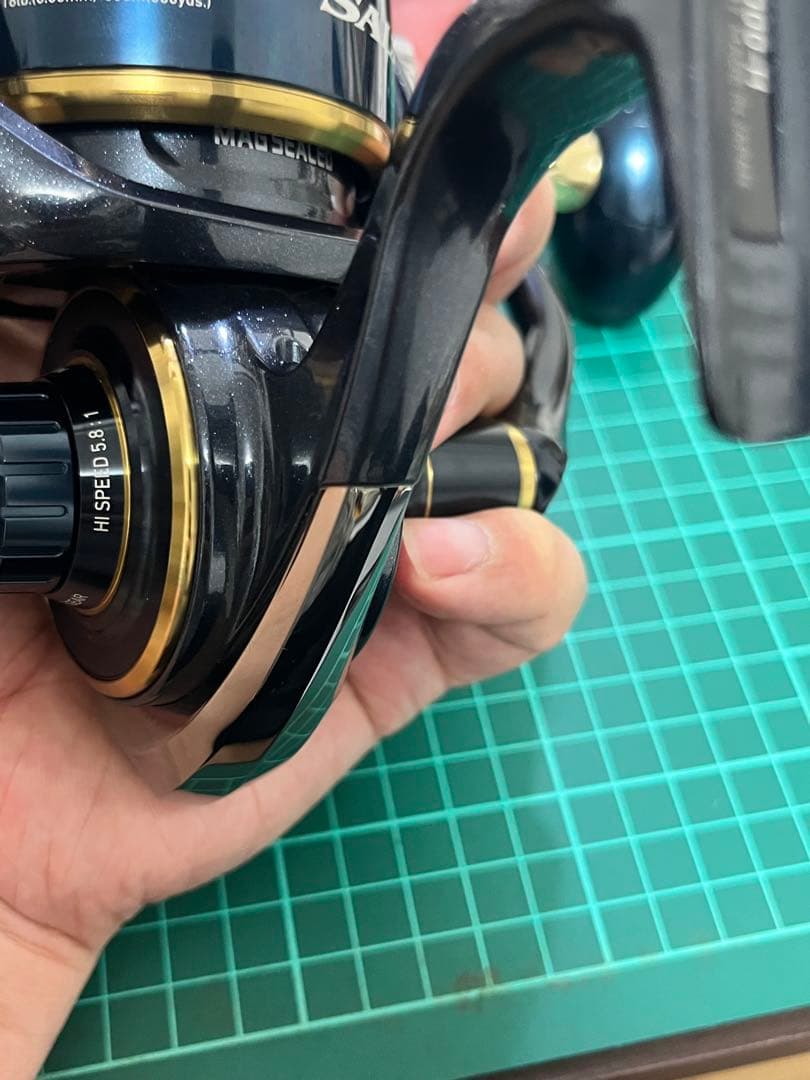 20 ソルティガ 8000-H☆早い者勝ち☆処分品☆綺麗☆釣り引退☆ダイワ☆激安