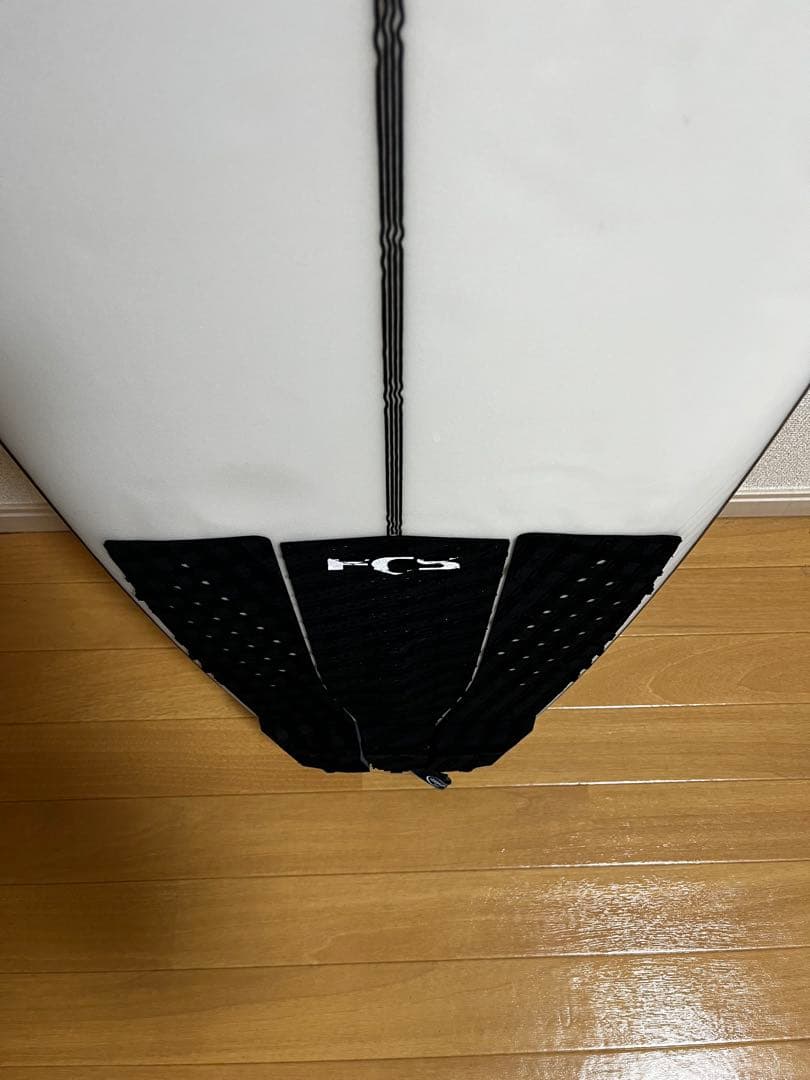 ショートボード JSモンスタボックス　MONSTABOX 5’8 サーフボード