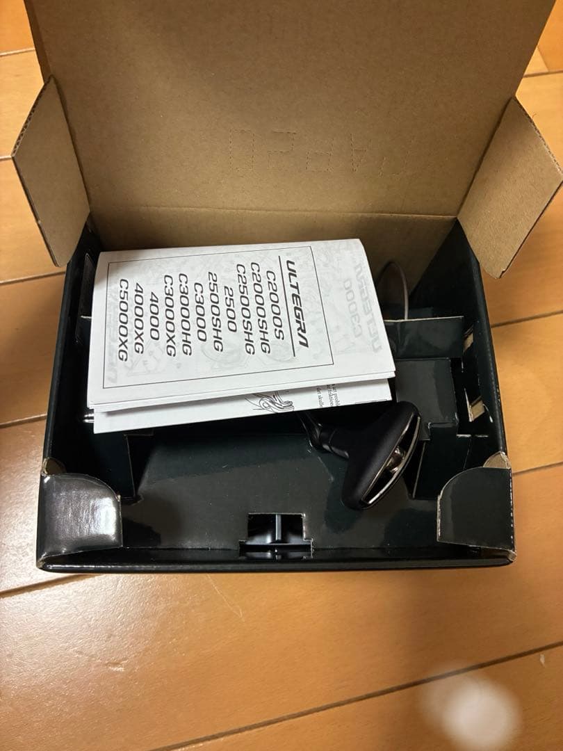 C3000HG スピニングリール　25