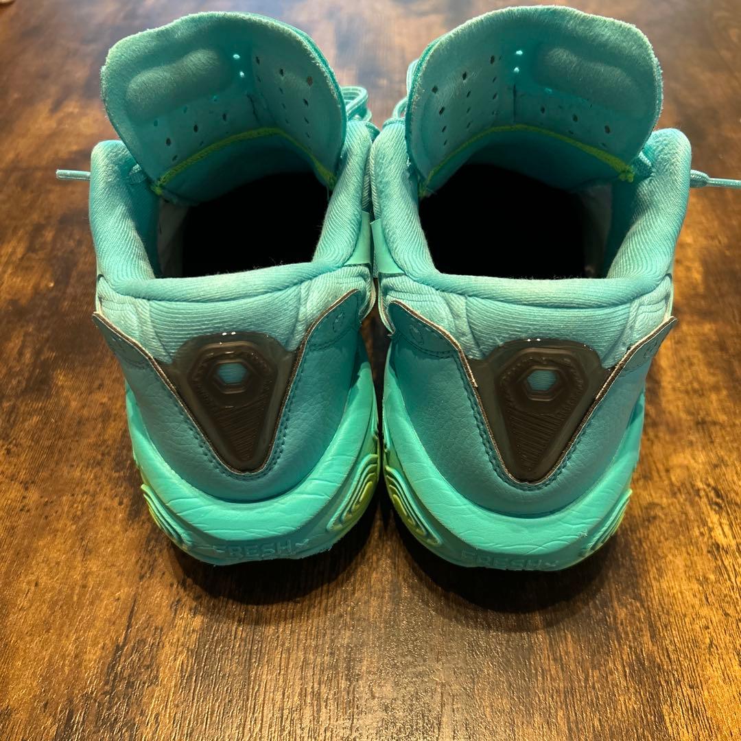 ニューバランスFresh Foam BB v2 アクアブルー バスケットシューズ