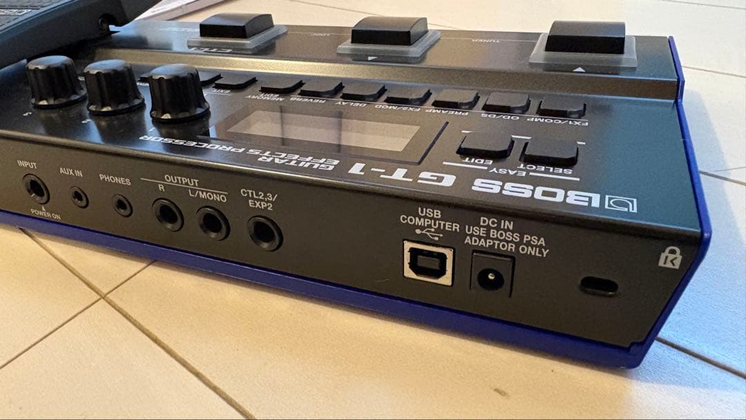 【箱なし・美品】BOSS GT-1 ギターエフェクター