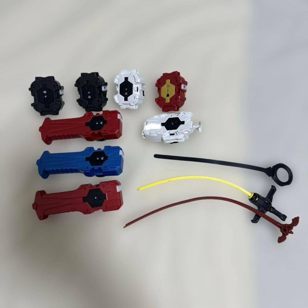 ベイブレードパーツとハンドルセット