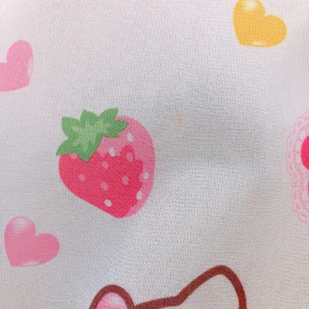 Sanrio ハローキティ　2007年製　いちご　りぼん　カーテン　のれん