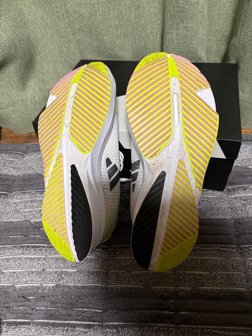 adidas 陸上競技用シューズ 27.0cm ホワイト/ブラック/イエロー