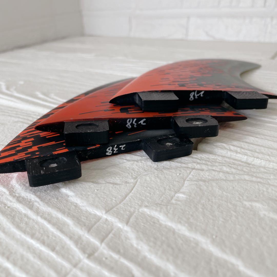 美品　FCS PC3 PC TRI FIN SET トライフィン　Sサイズ