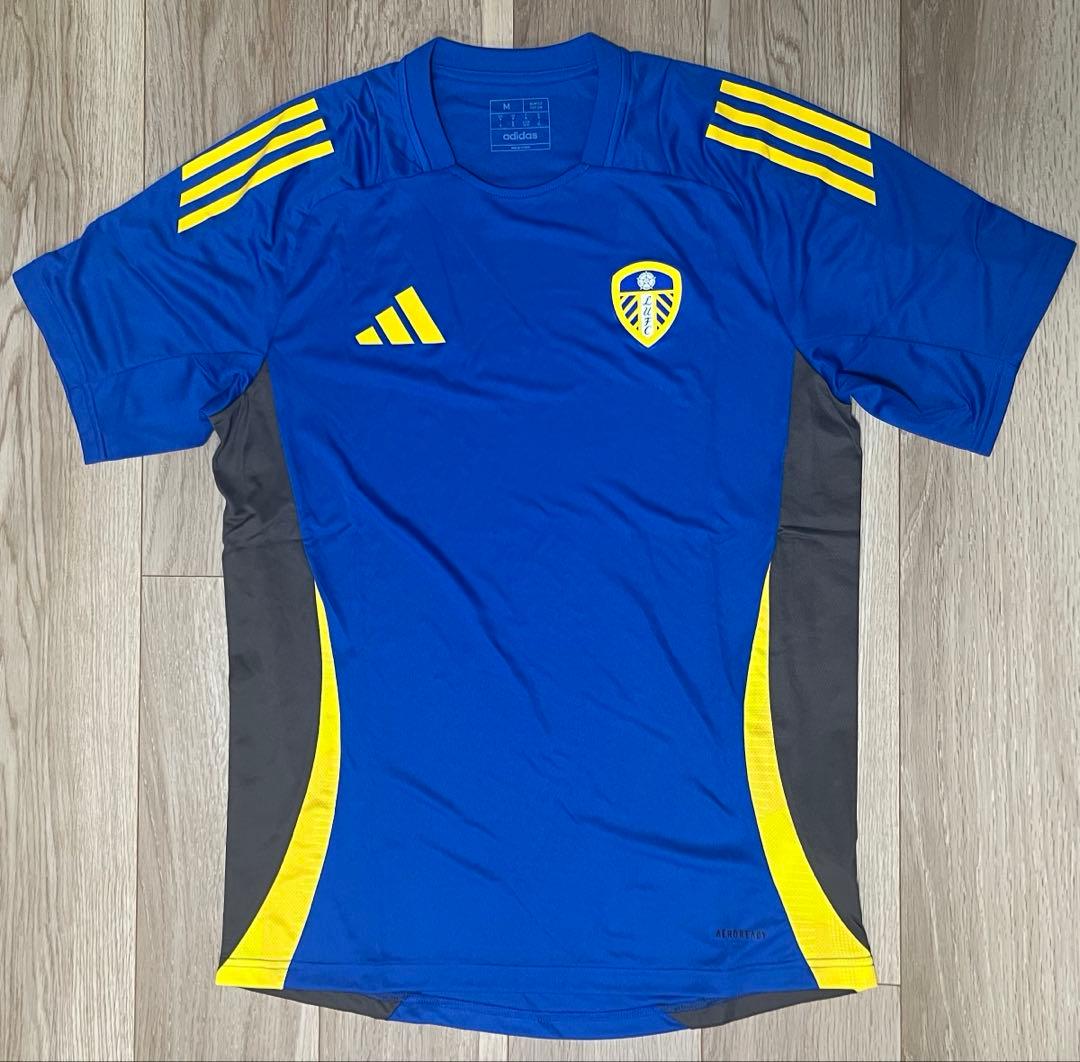 adidas リーズユナイテッド　サッカー　トレーニングシャツ　プラシャツ　新品