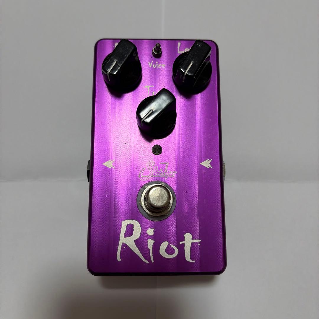 Suhr Riot Distortionギターエフェクター 箱付き