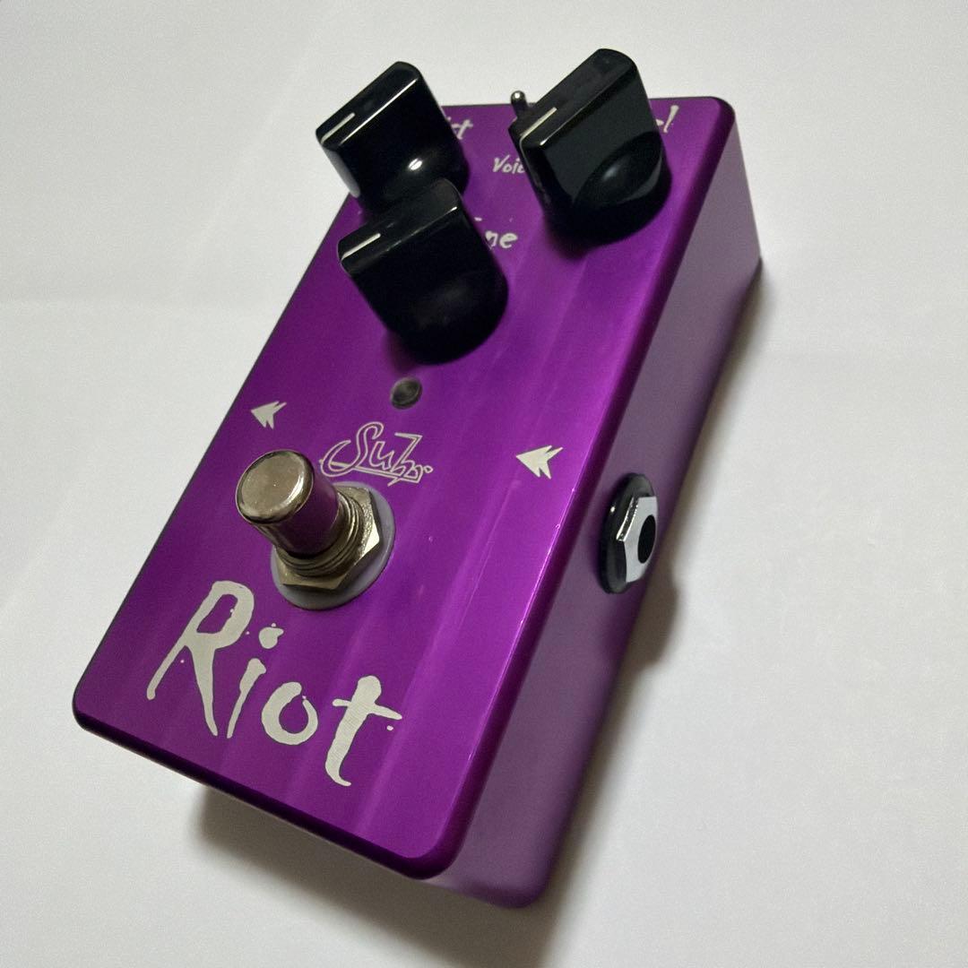 Suhr Riot Distortionギターエフェクター 箱付き