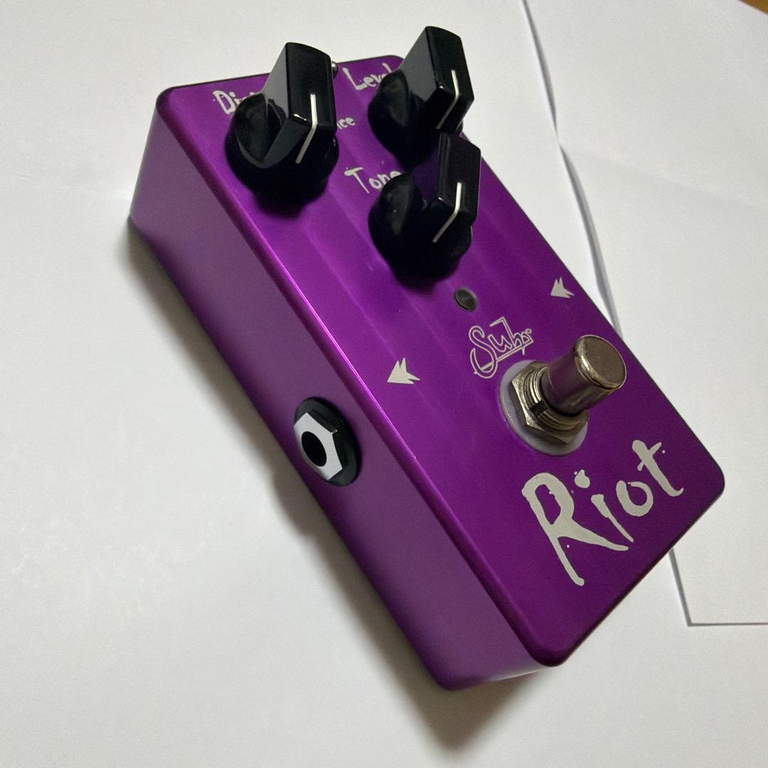 Suhr Riot Distortionギターエフェクター 箱付き