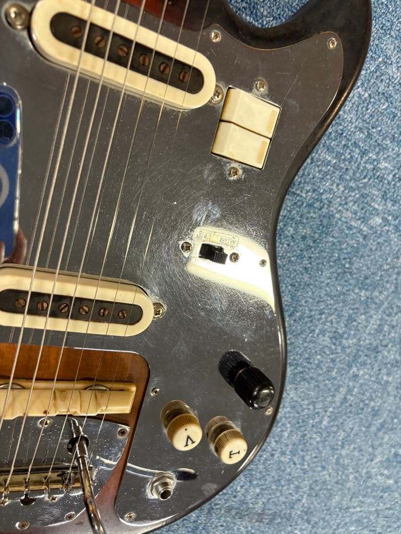 Guyatone LG-65T ビザール　エレキギター