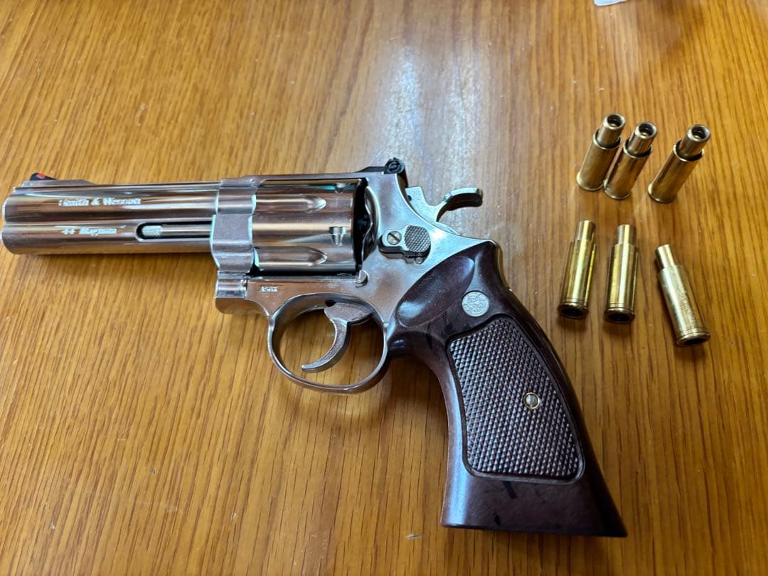 マルシン　Smith & Wesson M629ライラクスハイバレットガス缶付き