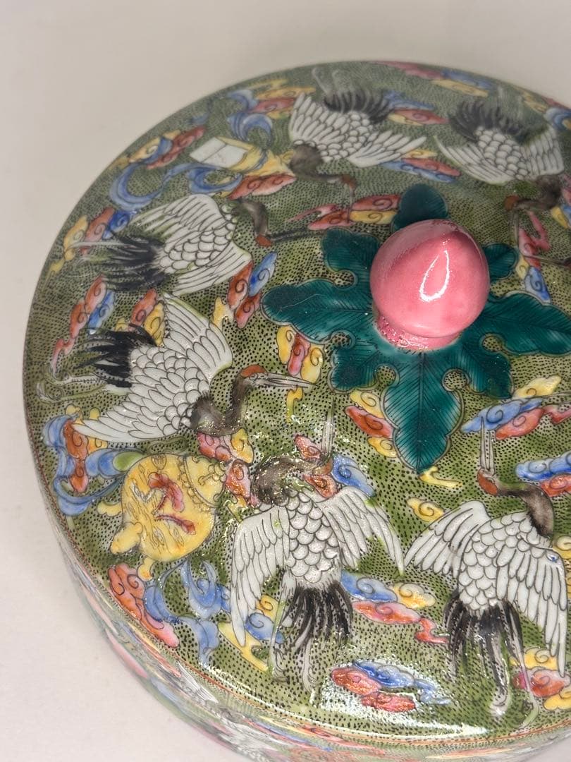 大清雍正年製 款 色絵 蓋物 果子器 菓子器 中国古美術 清代 蓋盒 鶴と花