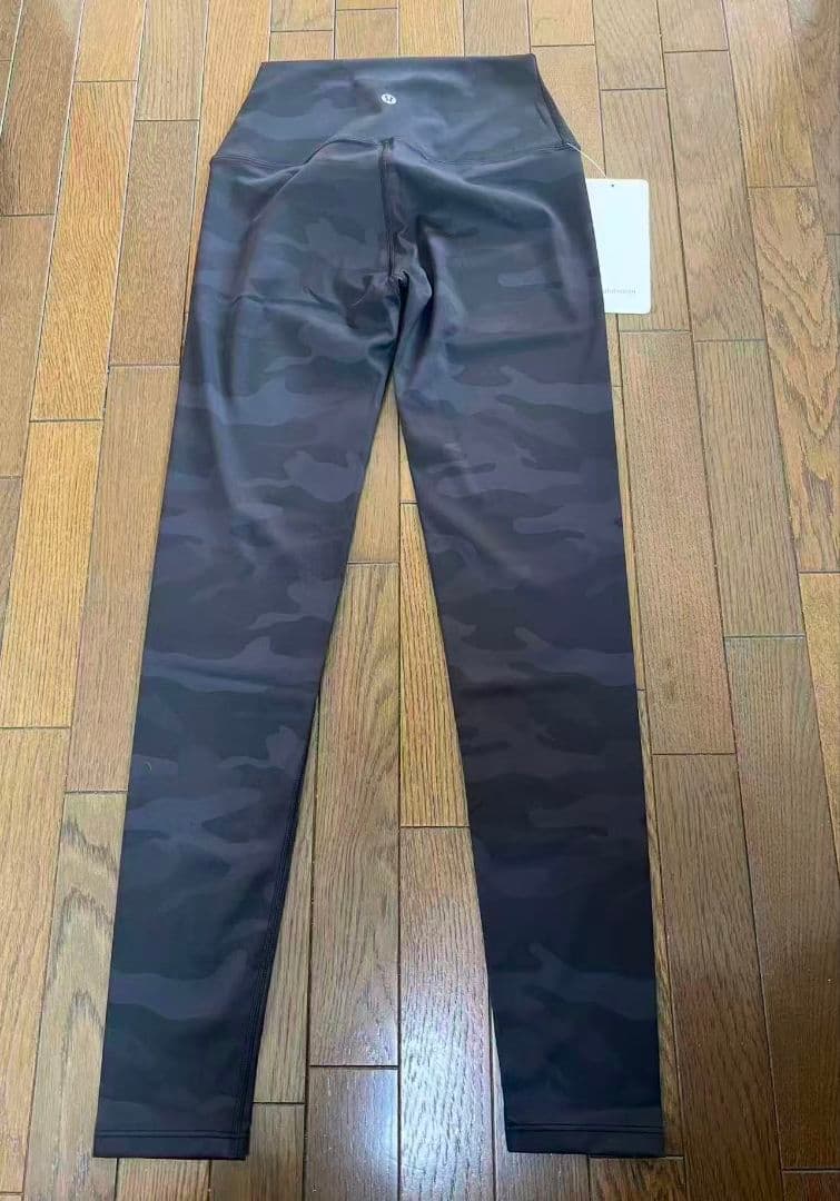 lululemon 黒迷彩　ヨガパンツ サイズ 6