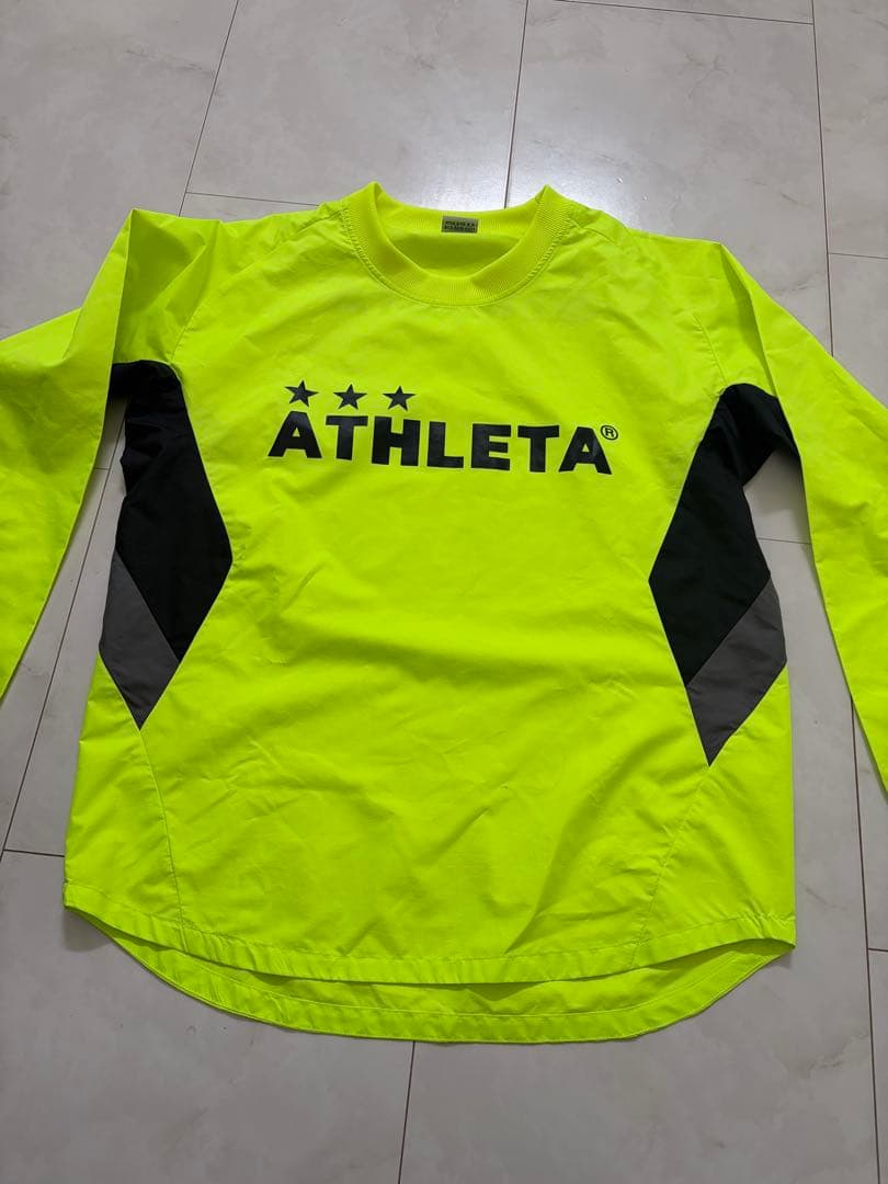 ATHLETA 蛍光イエロー ロングスリーブ Mサイズ