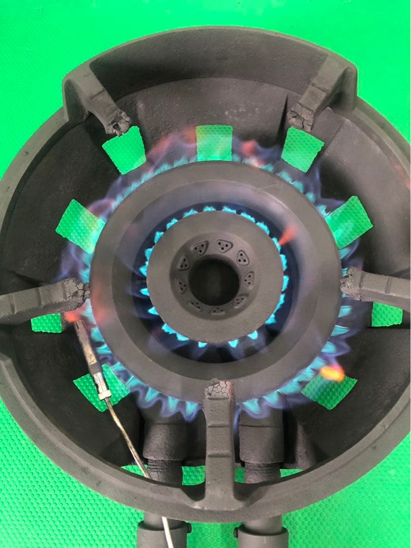 ☆工場整備品☆鋳物コンロ　二連バーナー　LPG