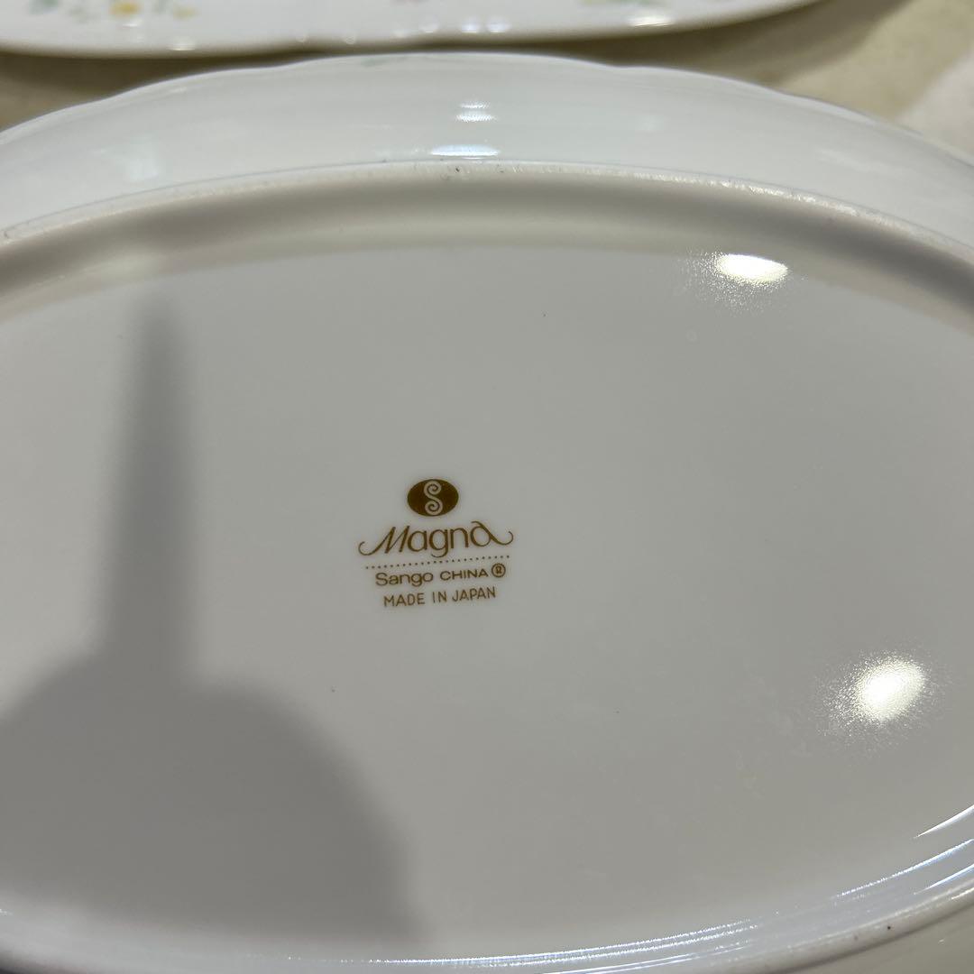 値下げ　Sango Magna 花柄の白磁食器セット 5点