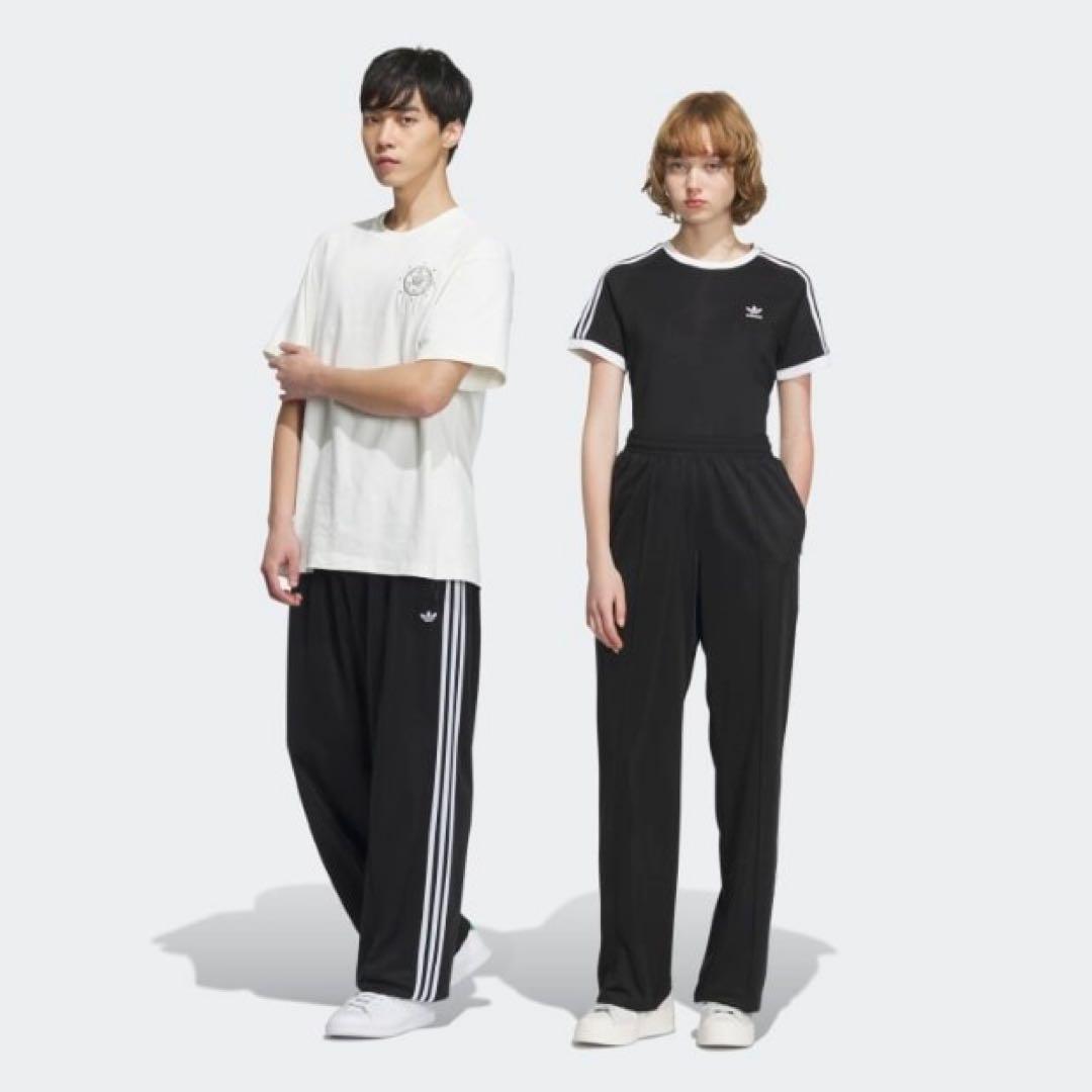 adidasオリジナルス　トラックパンツ