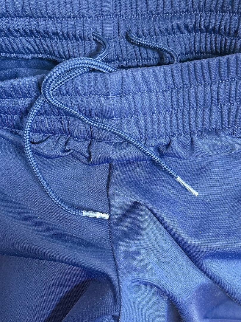 アディダスadidas　レディース　ジャージ上下　セットアップ　ネイビー青パンツ