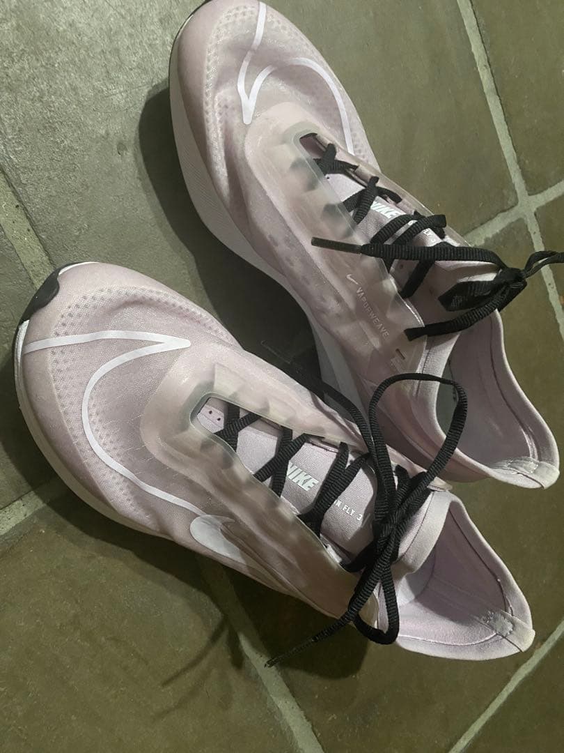 【美品】NIKEナイキ　ズームフライ3 24.0cm