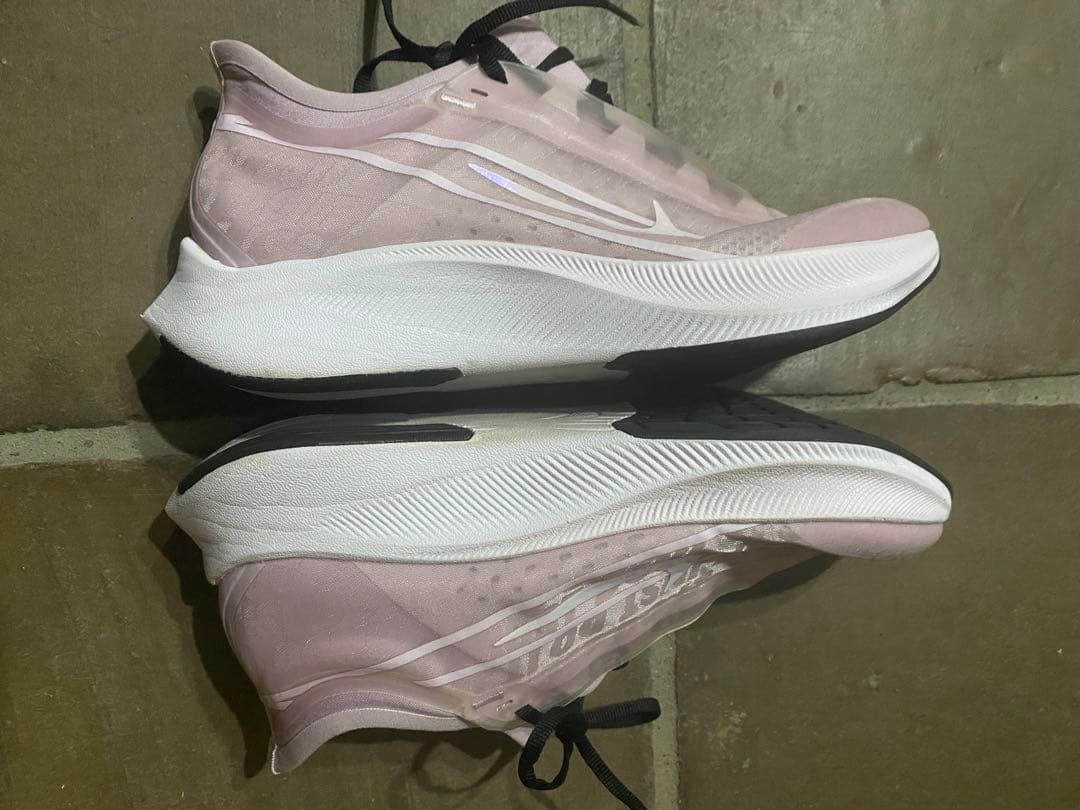 【美品】NIKEナイキ　ズームフライ3 24.0cm