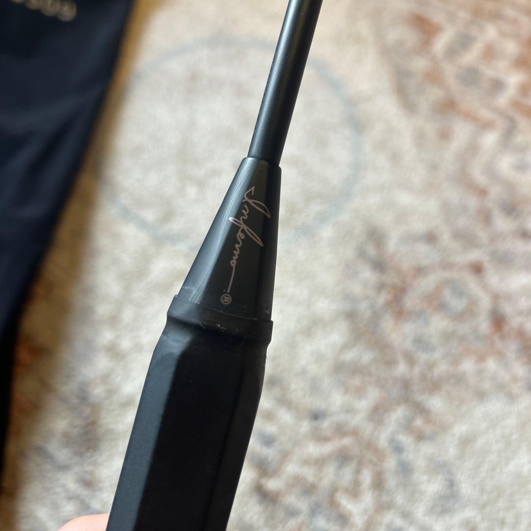 GOSEN インフェルノ　バドミントンラケット 専用ケース付き　ガット付き