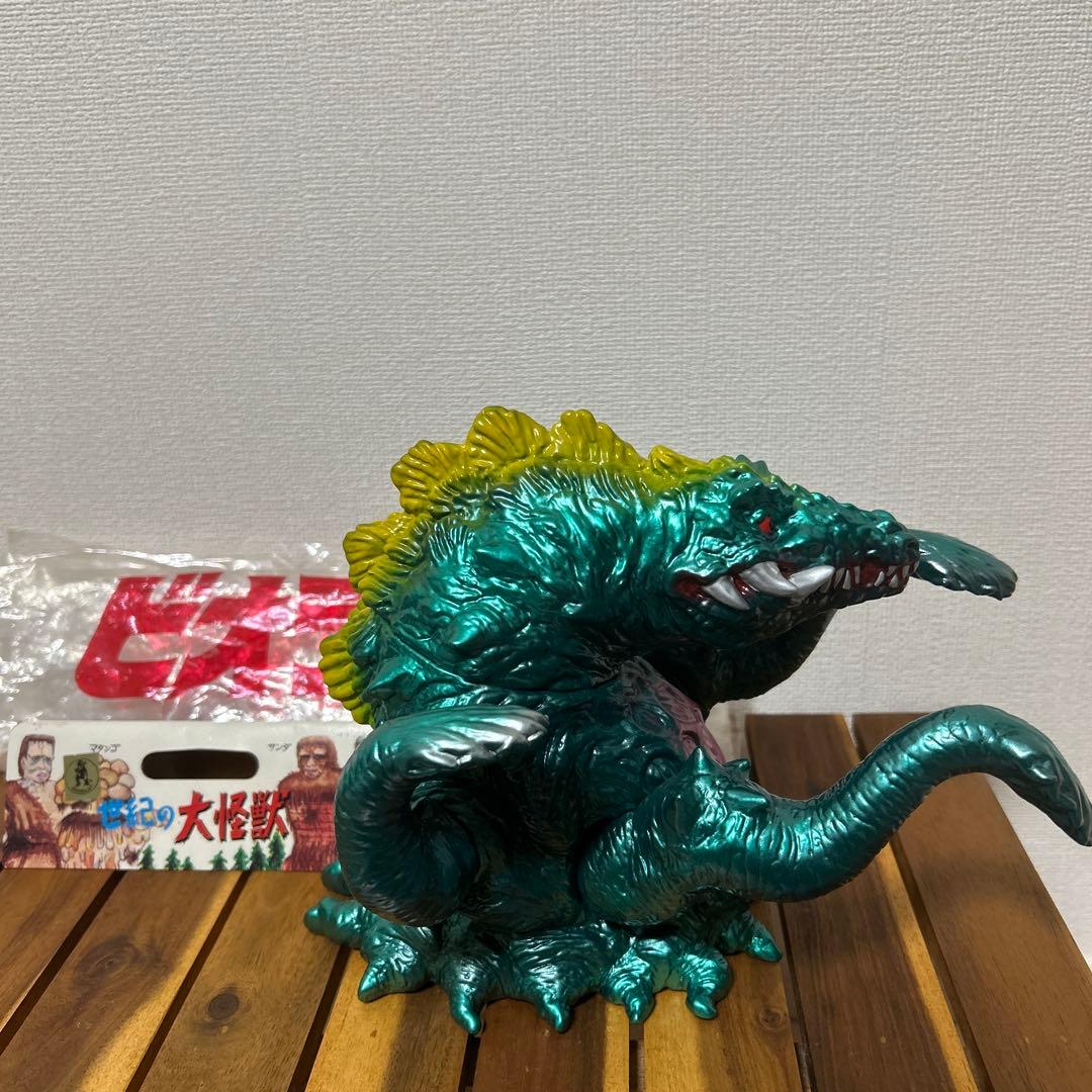 M1号　世紀の大怪獣　ビオランテ（緑メタ）　ゴジラ　ソフビ