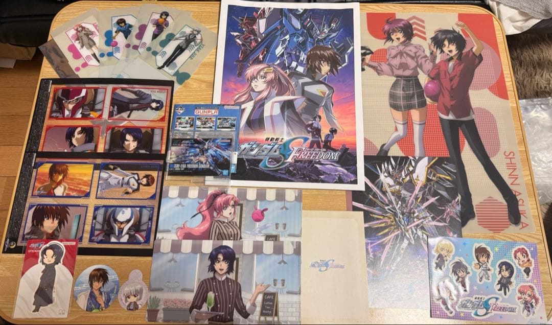 ガンダムSEED FREEDOM まとめ売り　キラ　アスラン　シン　イザーク