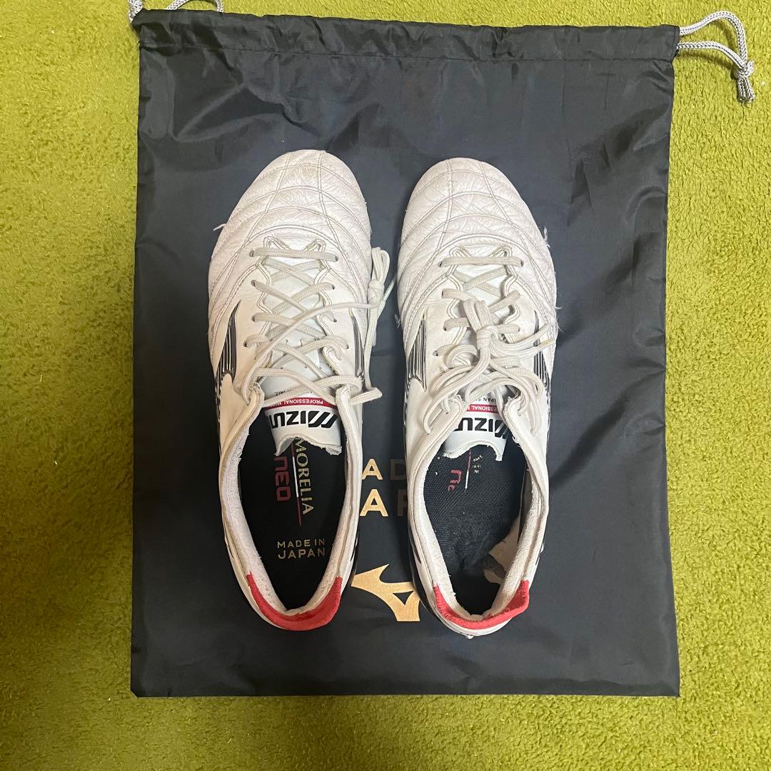 Mizuno サッカーシューズ ホワイト/レッド 収納袋付き