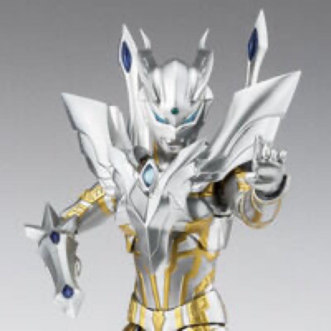 新品 S.H.Figuarts ウルティメイトシャイニングウルトラマンゼロ