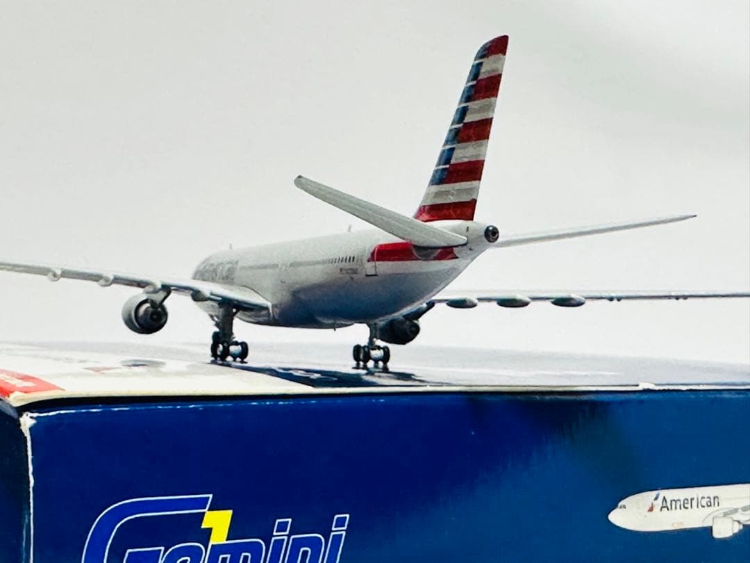 Gemini 1/400 A330-300 アメリカン航空