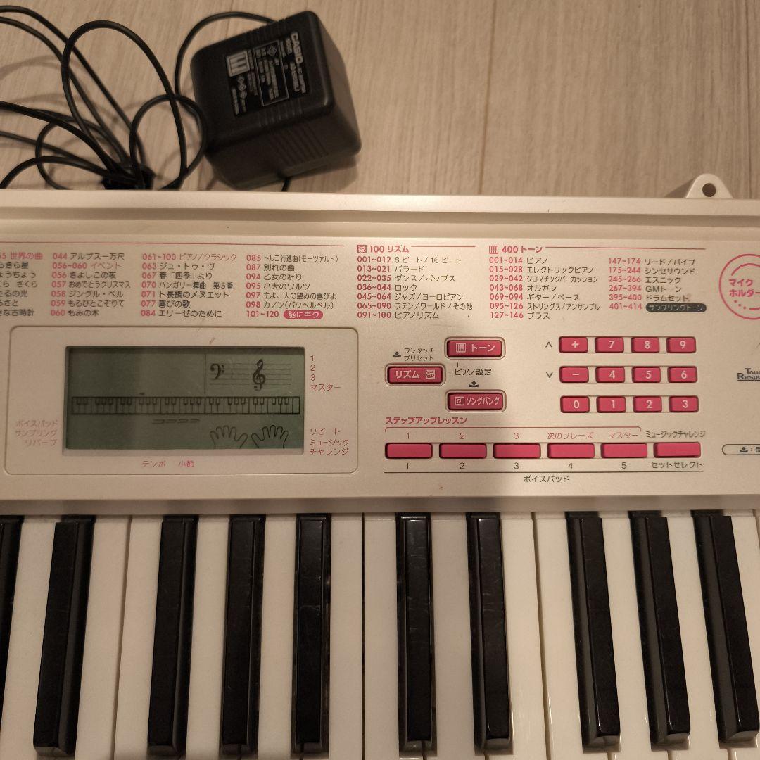 61鍵盤 電子キーボード ホワイト