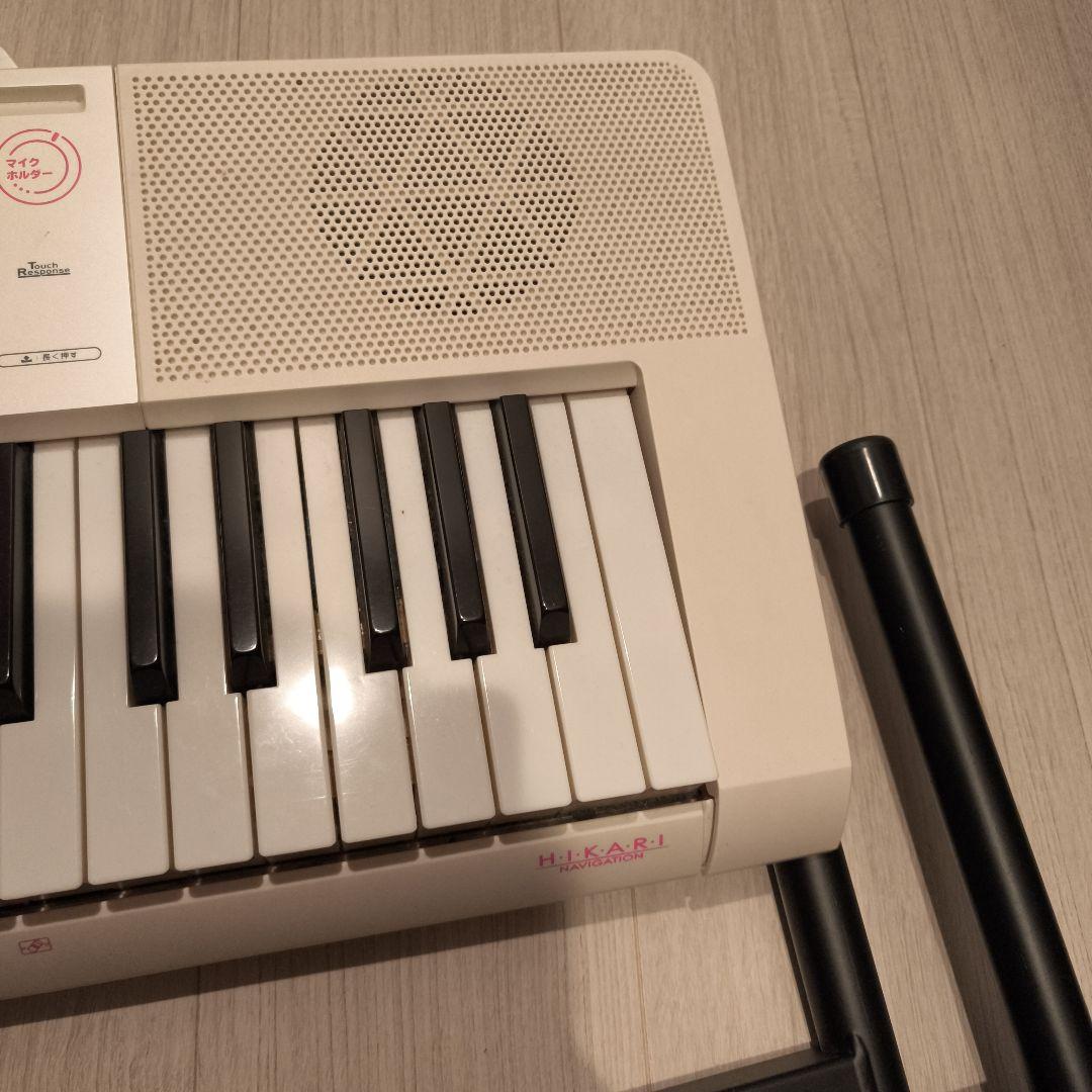 61鍵盤 電子キーボード ホワイト