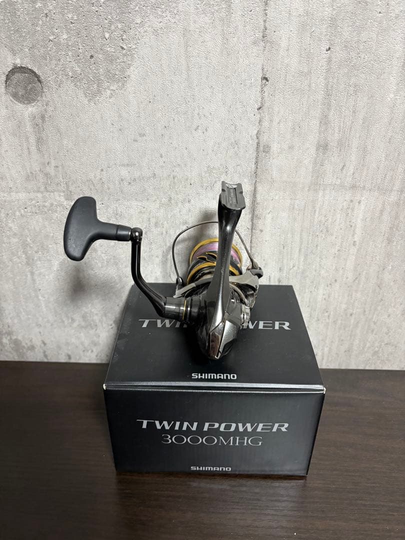 SHIMANO TWIN POWER 3000MHG スピニングリール