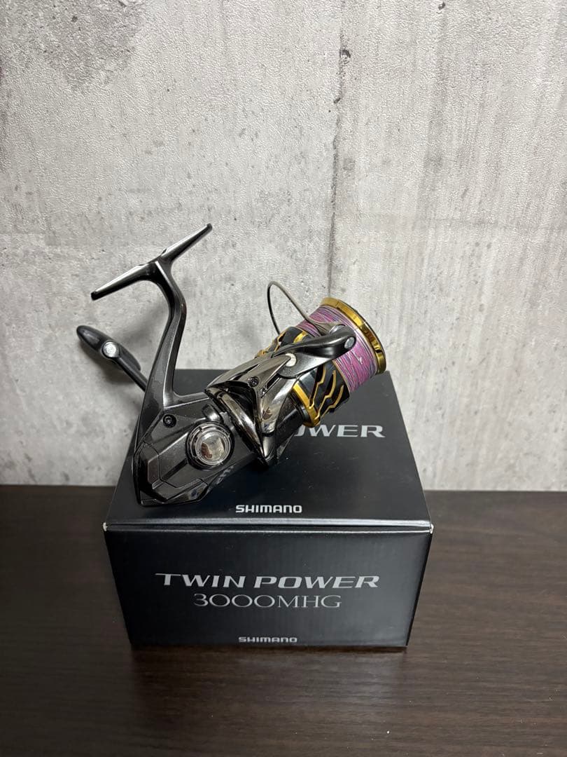 SHIMANO TWIN POWER 3000MHG スピニングリール