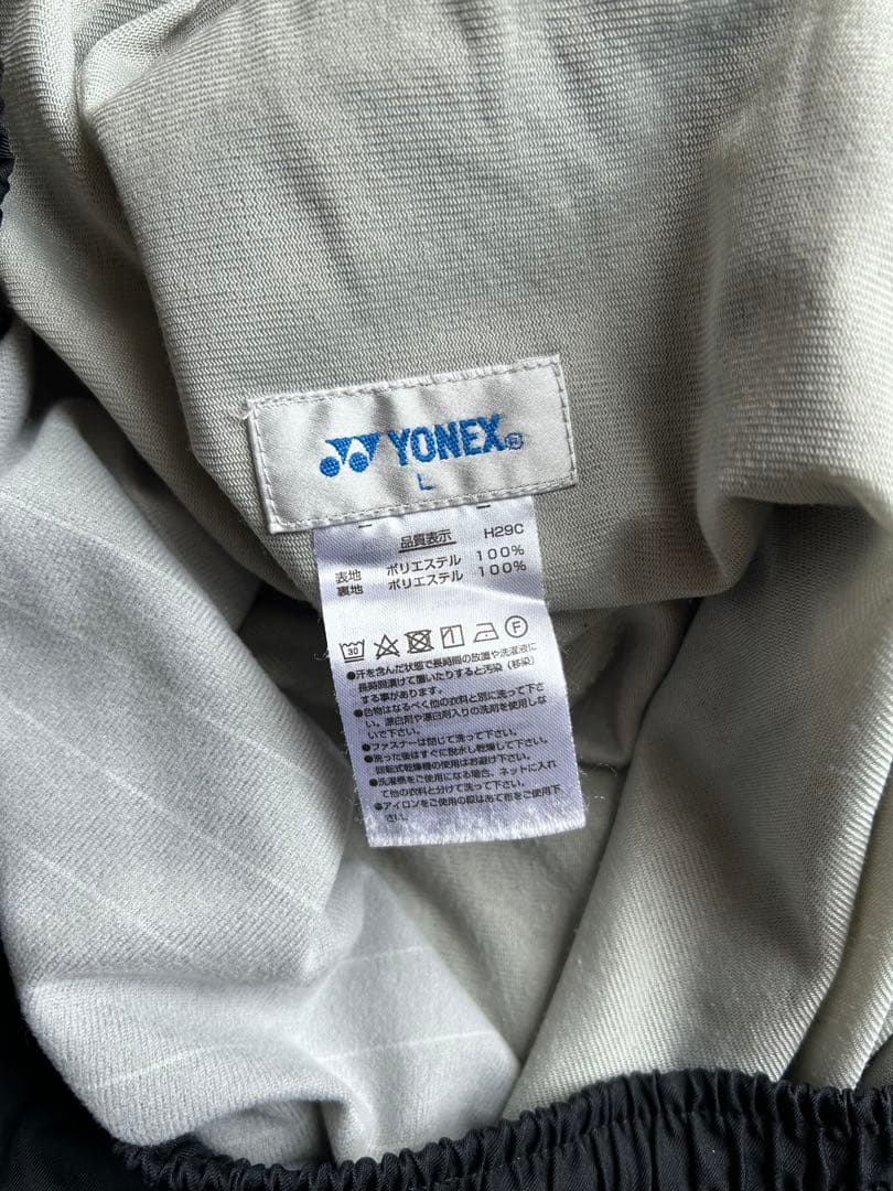 Lサイズ　ヨネックス　YONEX ウォームアップウェア 上下セット　赤　黒