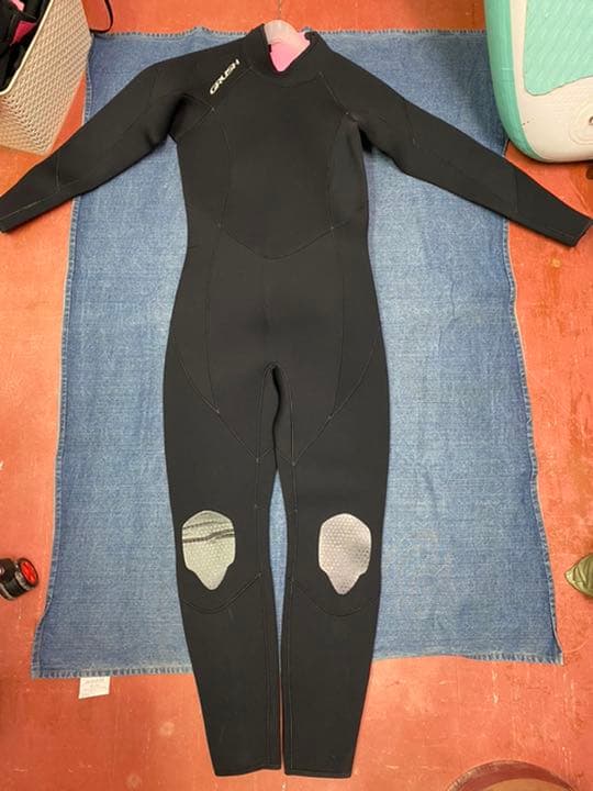 ウェットスーツ L size 5m