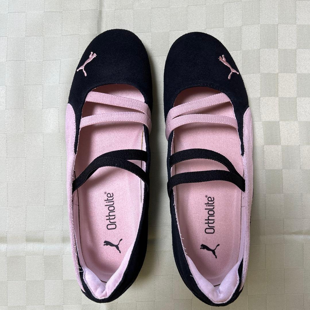 PUMA バレエシューズ 黒/ピンク