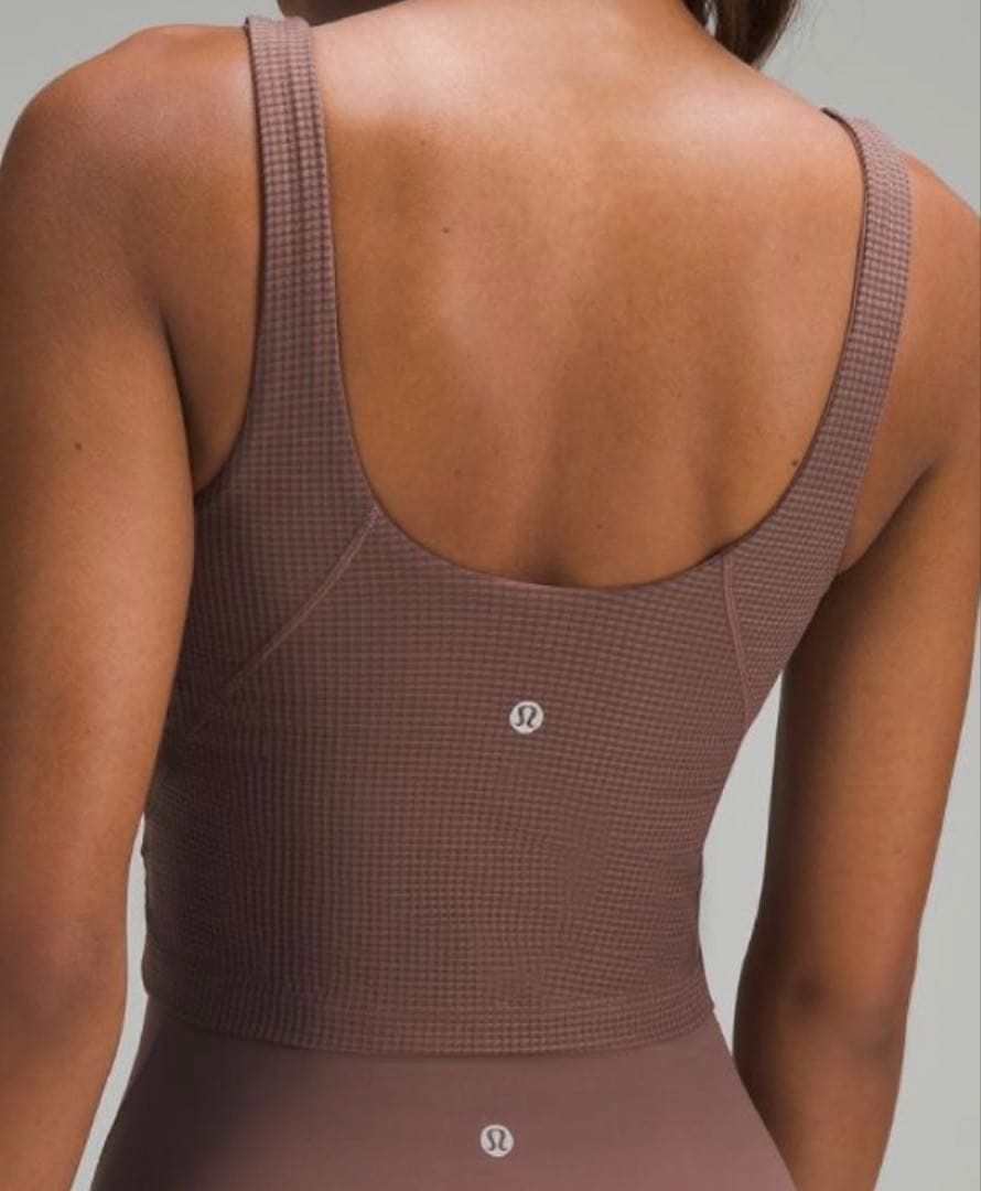 新品 ルルレモン Scoop Neck Yoga Tank（サイズ4）