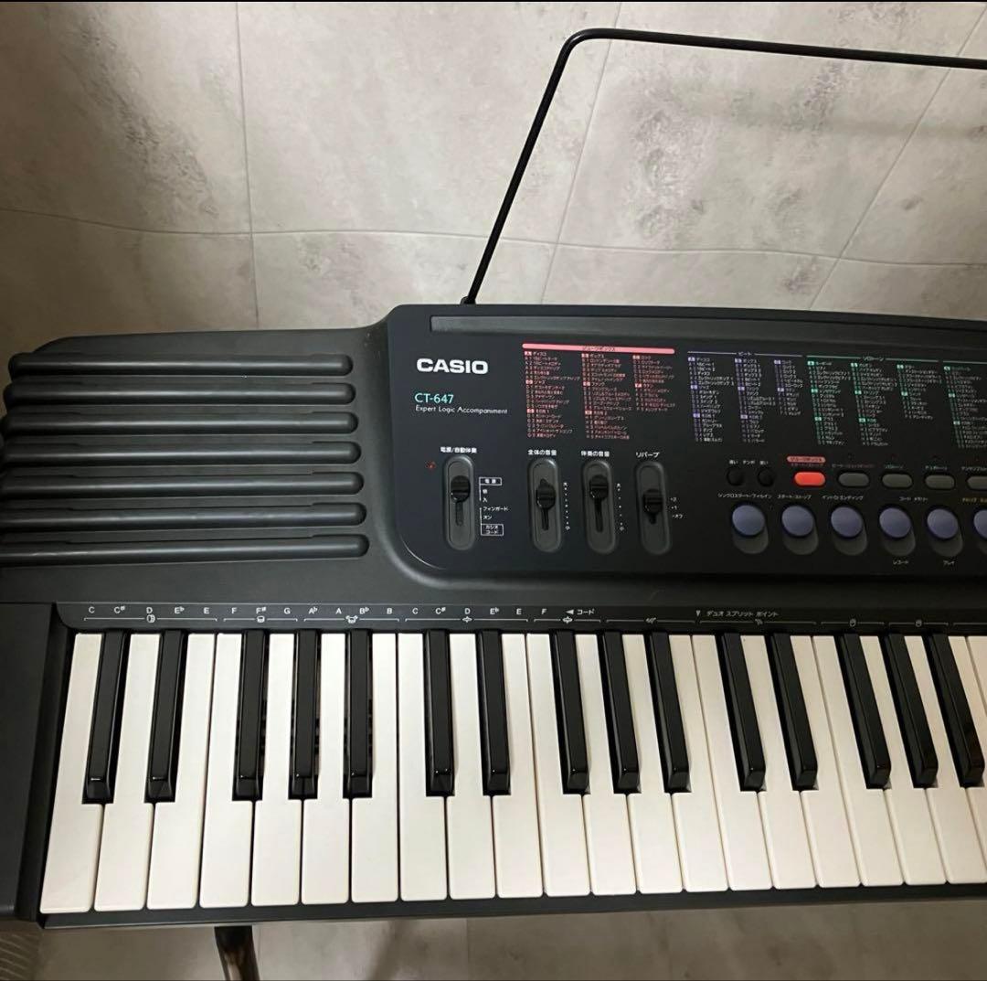 CASIO カシオ 電子ピアノ61鍵盤 CT-647