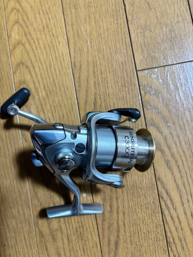 シマノ SENSILITE Mg C3000 スピニングリール