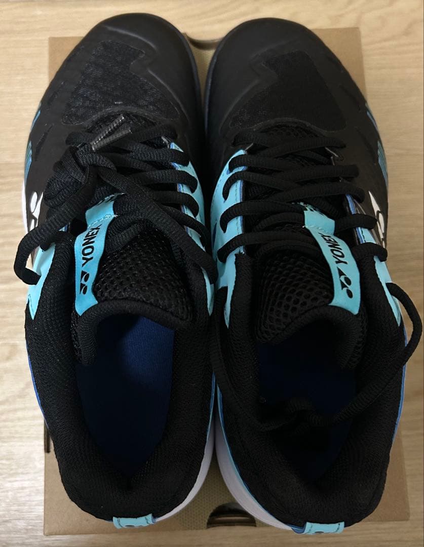 YONEX パワークッションカスケードアクセルワイド　25.0cm
