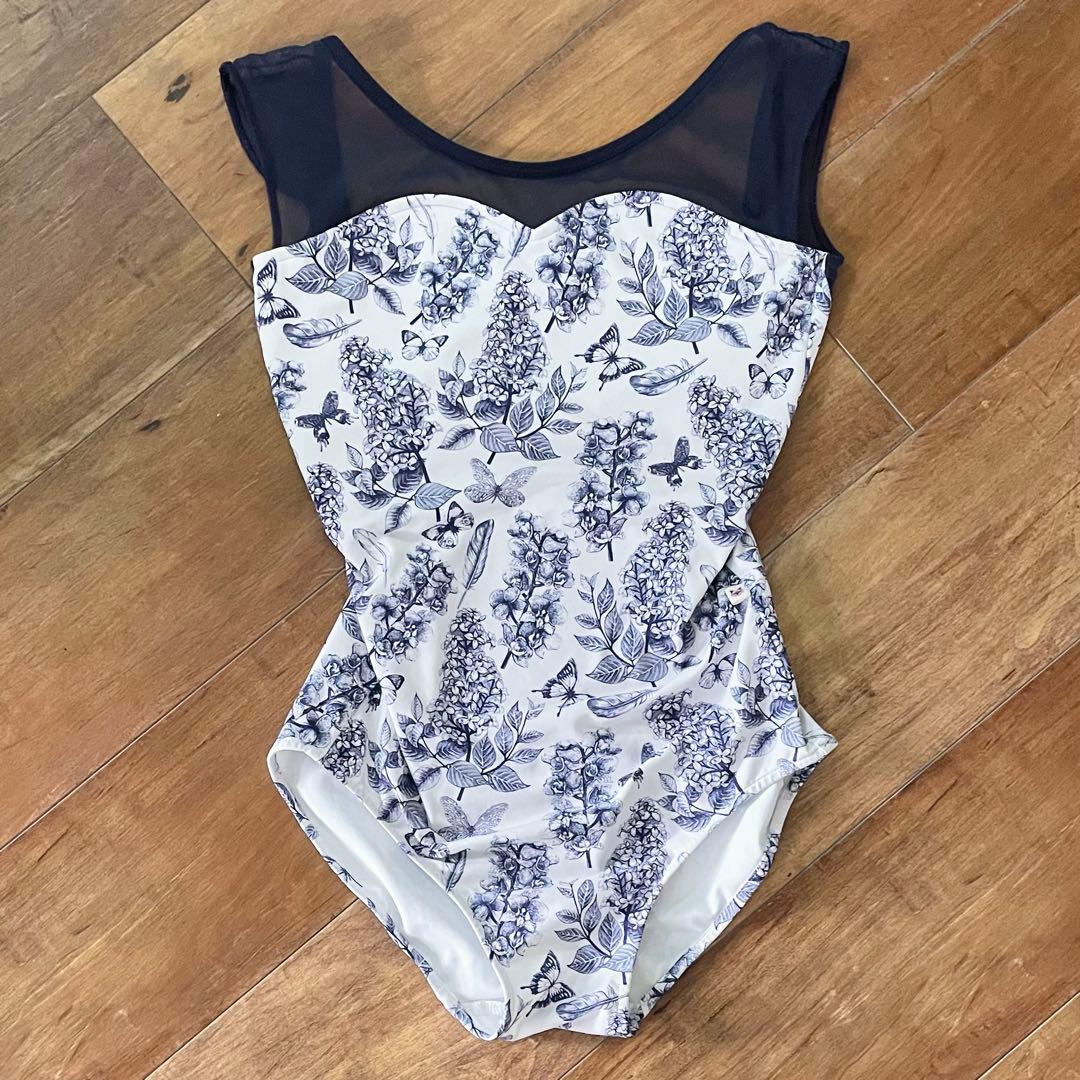 【美品】unoa レオタード　fluted blue garden