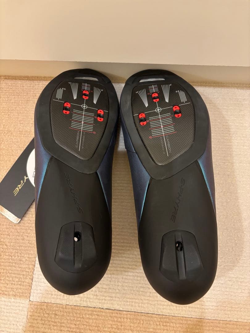 【新品】限定オーロラ シマノ SH-RC901 42 S-PHYRE