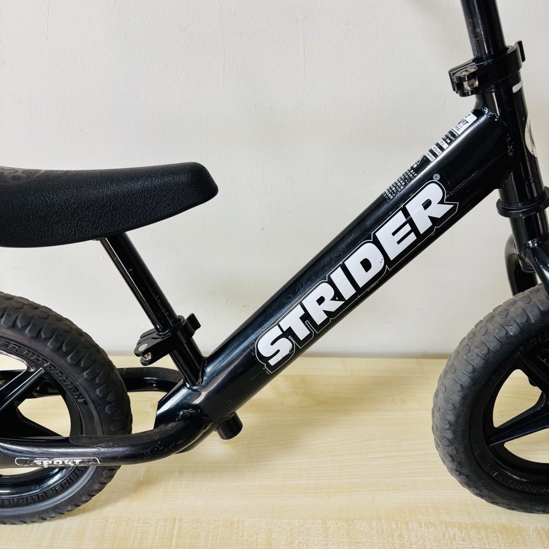 STRIDER バランスバイク ブラック12インチ SPORT 日本正規品
