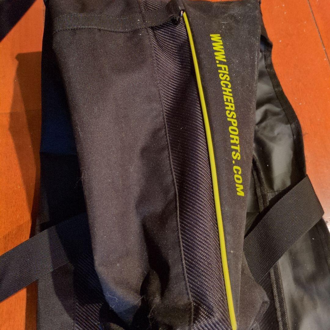 FISCHERスキーバッグ 　多分ほぼ使用してないです。
