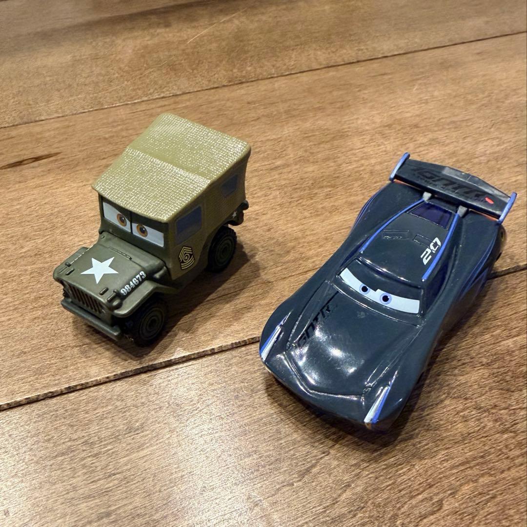 カーズ ミニカー 16個まとめ売り