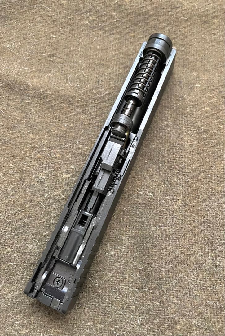 東京マルイ　Glock17 Gen.4